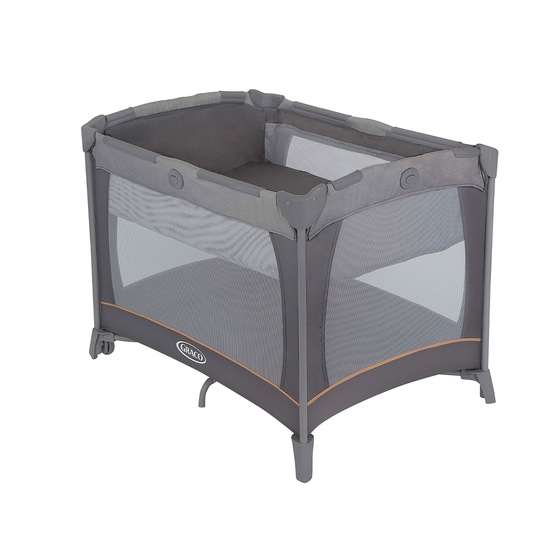 Graco Contour® Bassinet three quarter angle