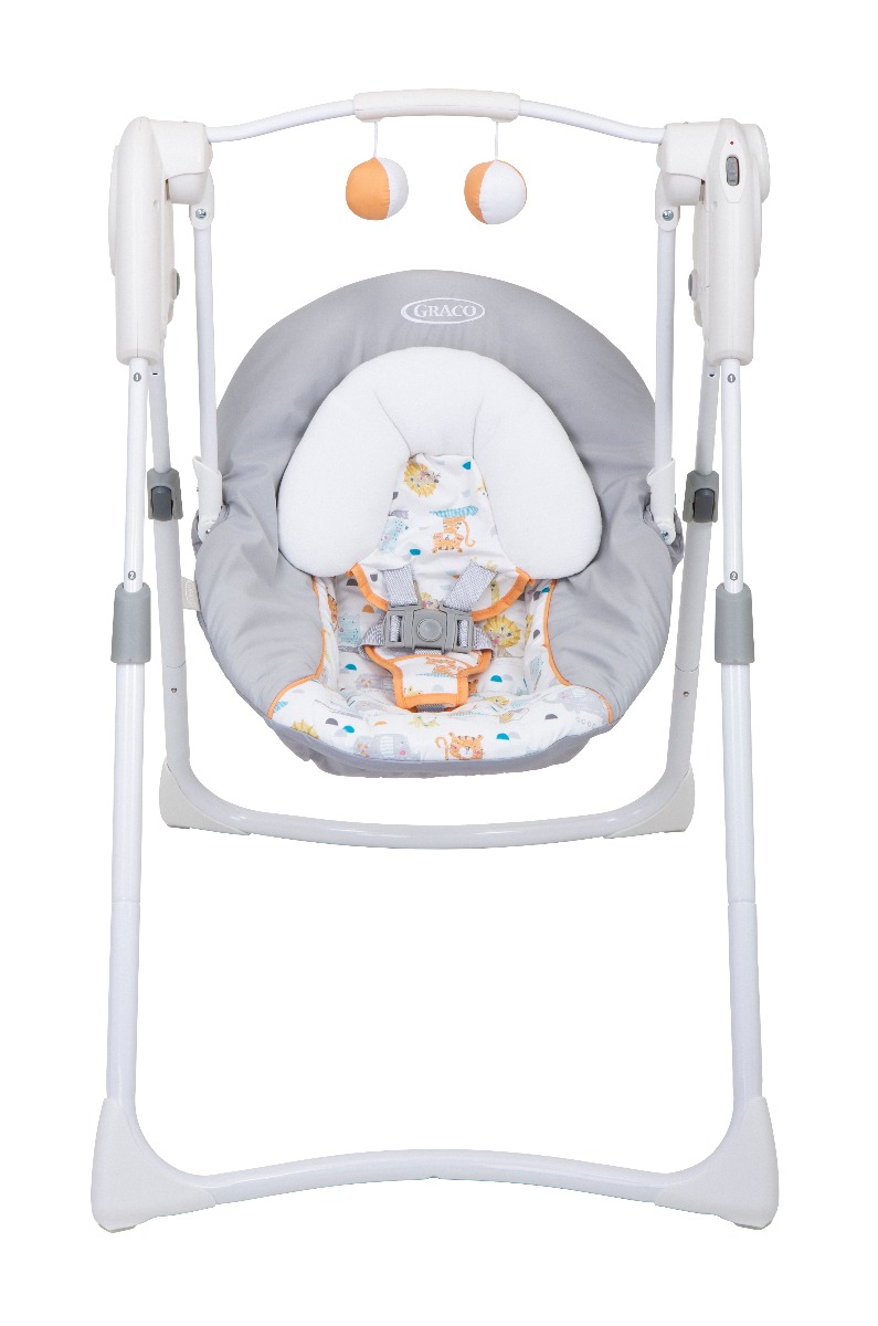 Graco Slim Spaces front angle